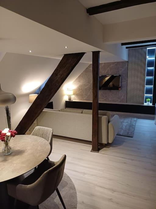 Apartman Ena Radiceva 萨格勒布 外观 照片